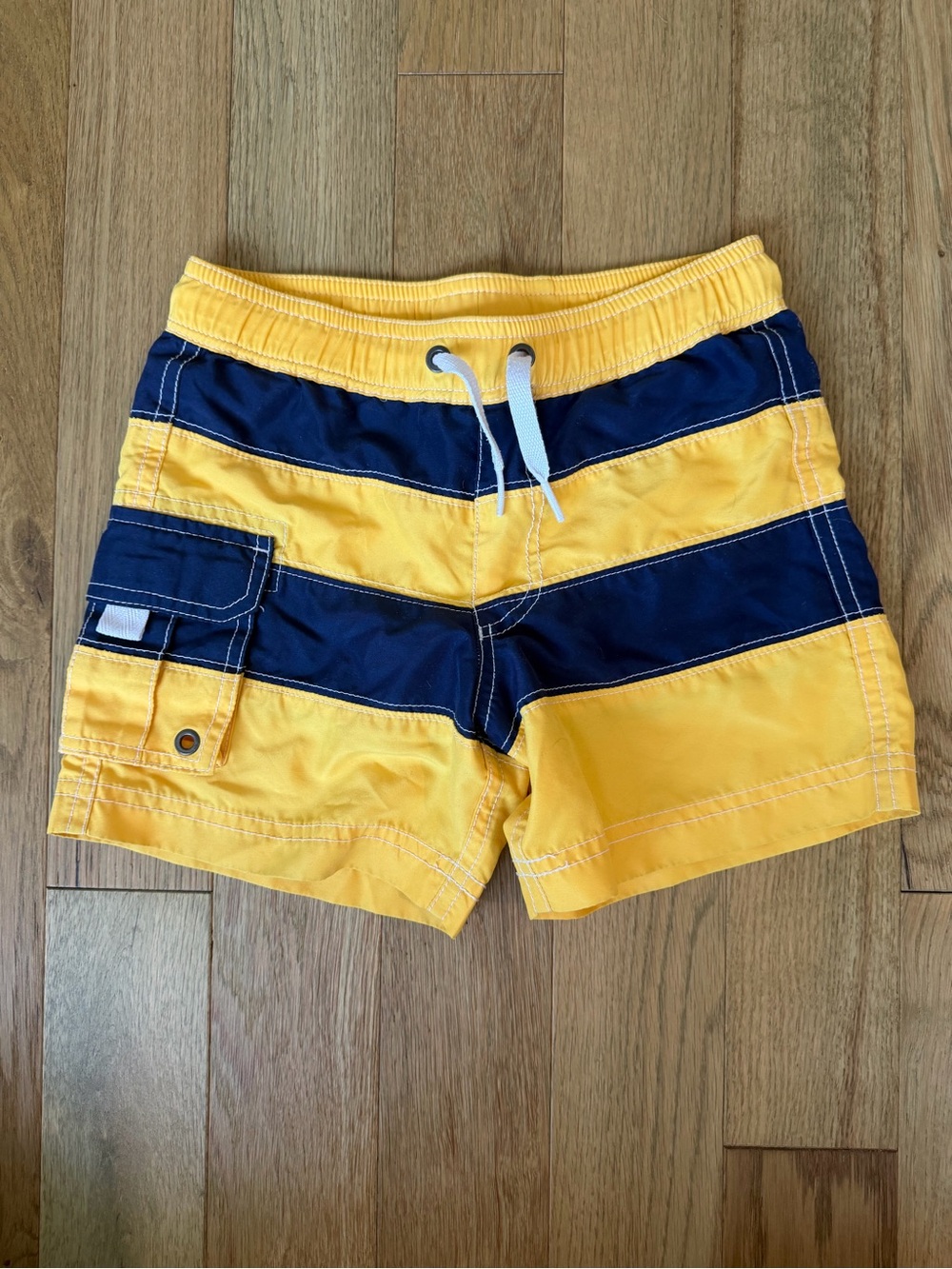 Hanna Andersson Boys Size 4 (100) Yellow Navy Striped Swim Trunks Shorts